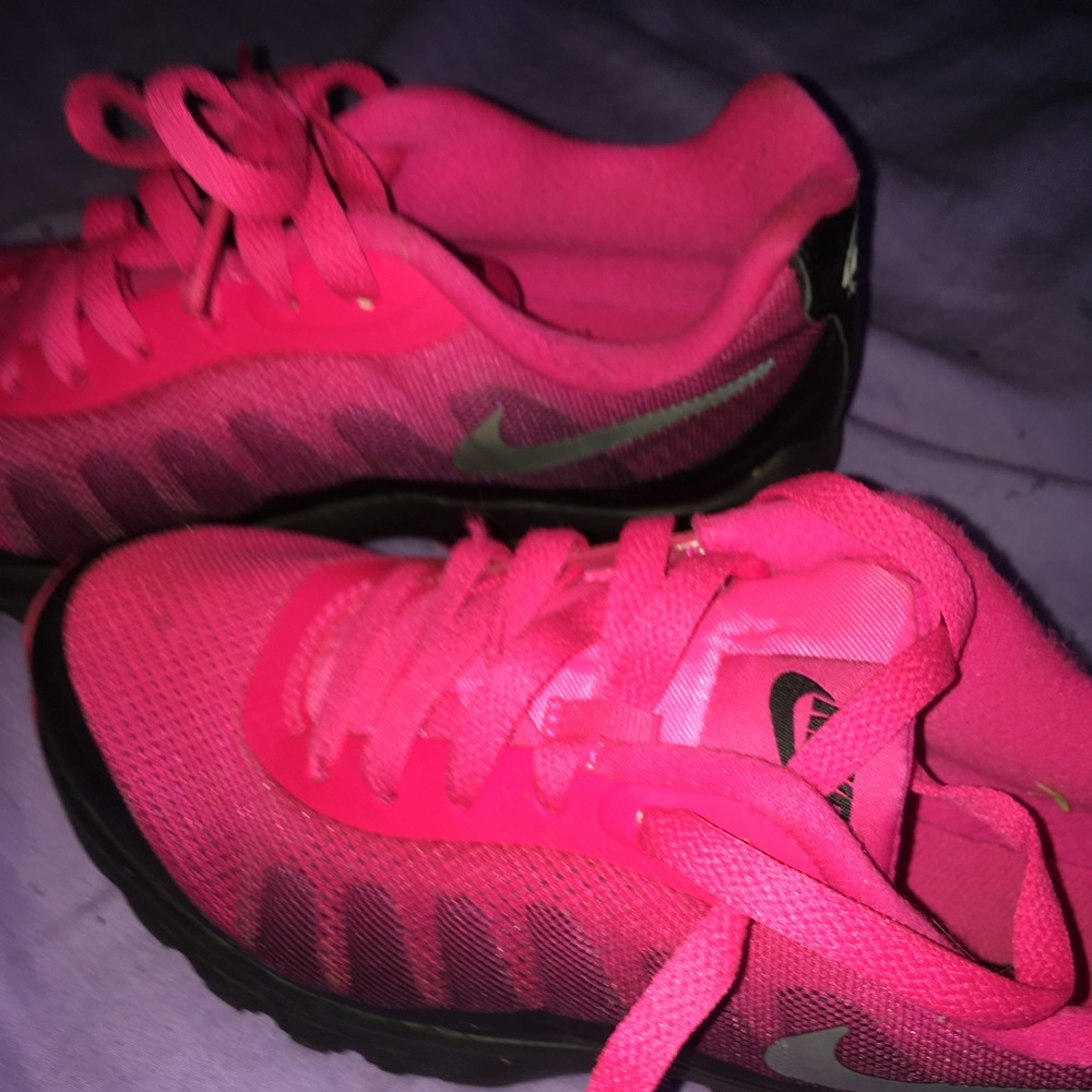 NIKE AIR